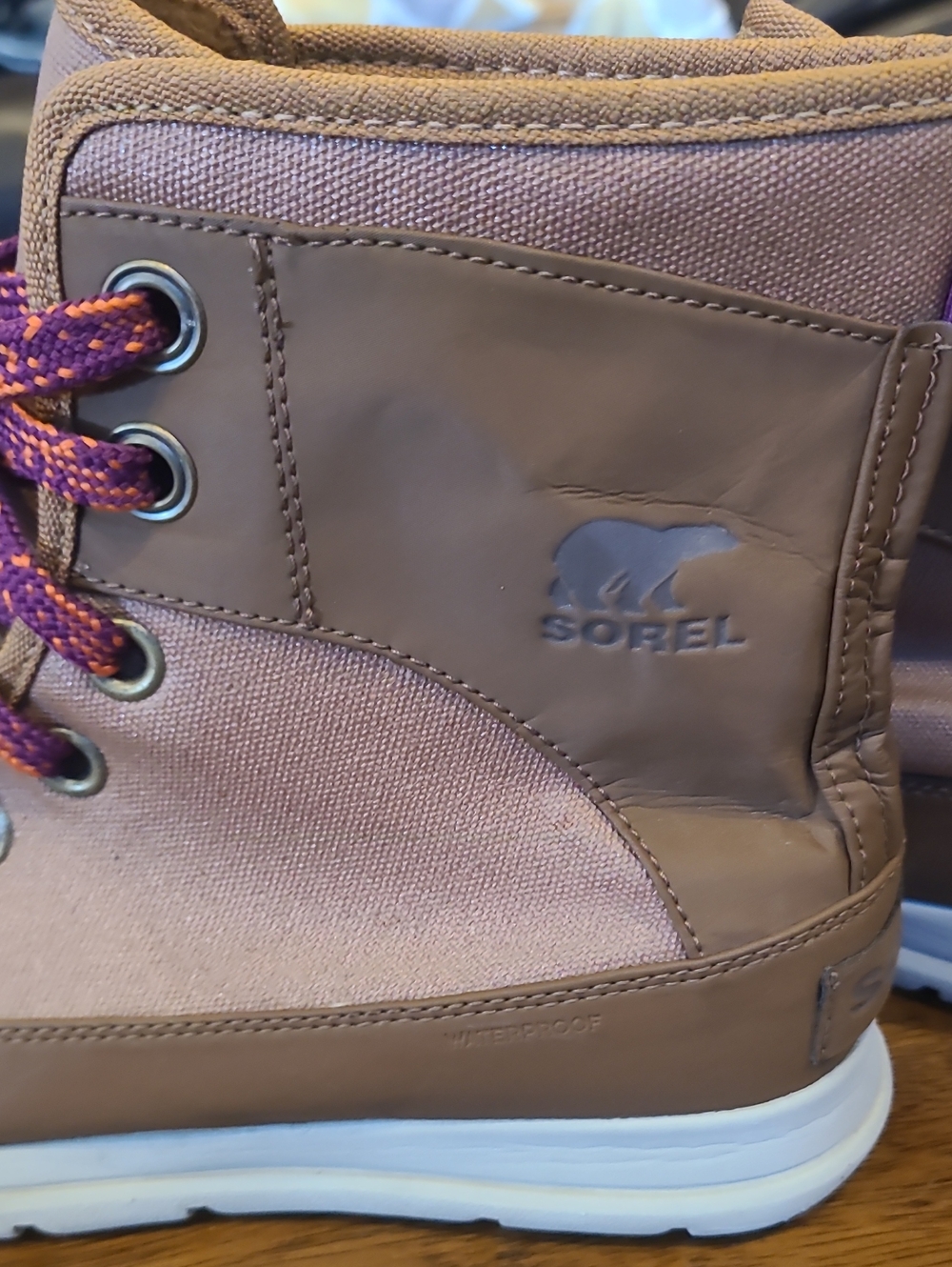 Women's Sorel Explorer 1964 Waterproof camel/nutmeg Winter Boots. Size 10 - Picture 5 of 7